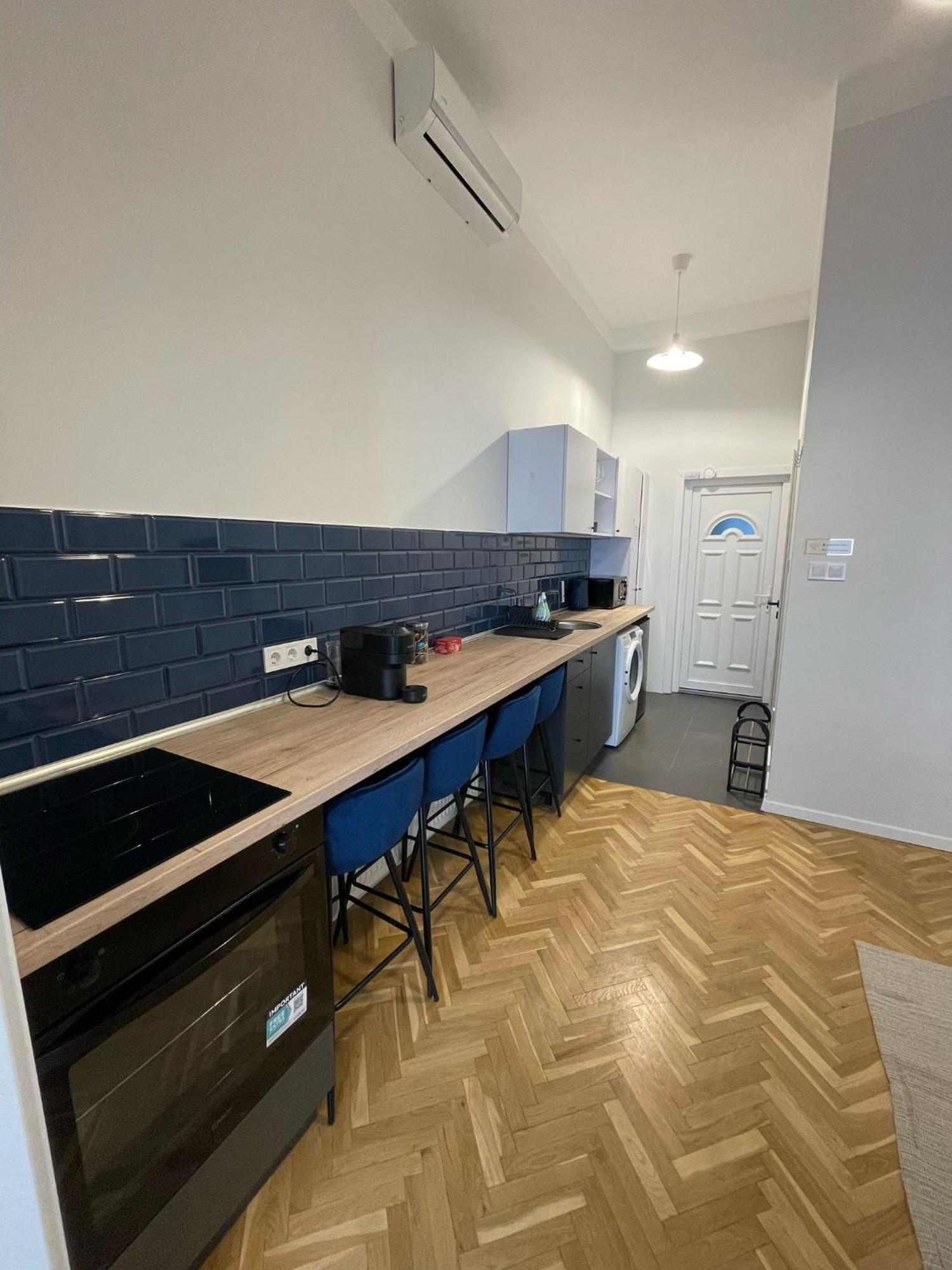 The Sgraffito Residences Apartment